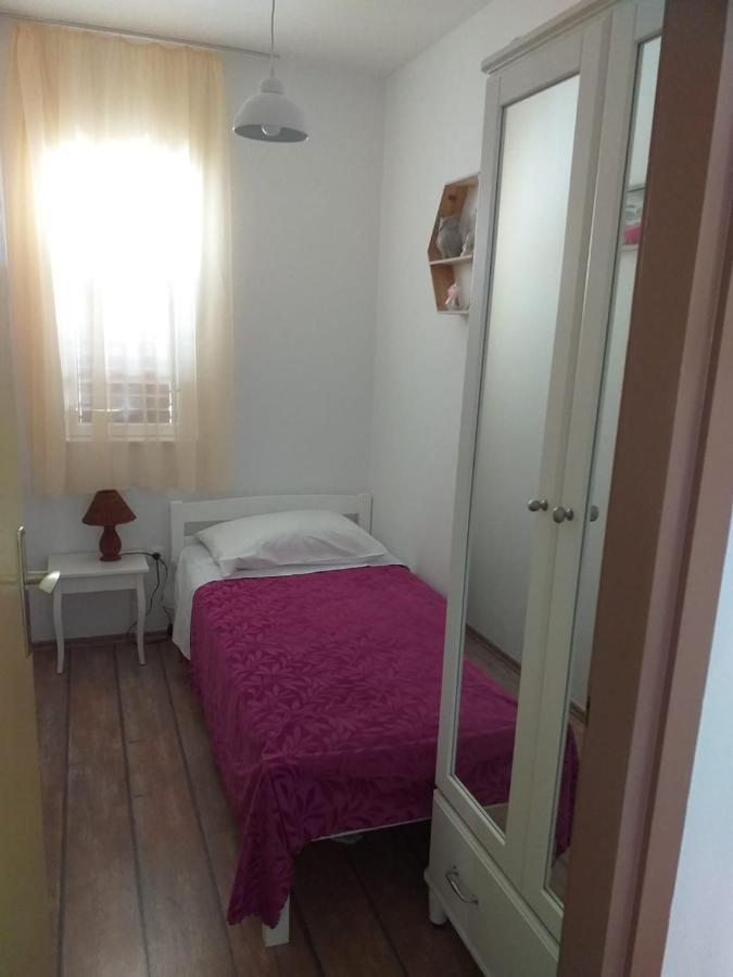 Apartmani Tina Jelsa  Exterior foto