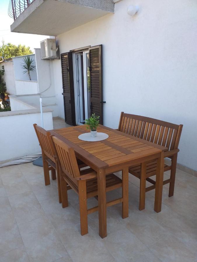 Apartmani Tina Jelsa  Exterior foto